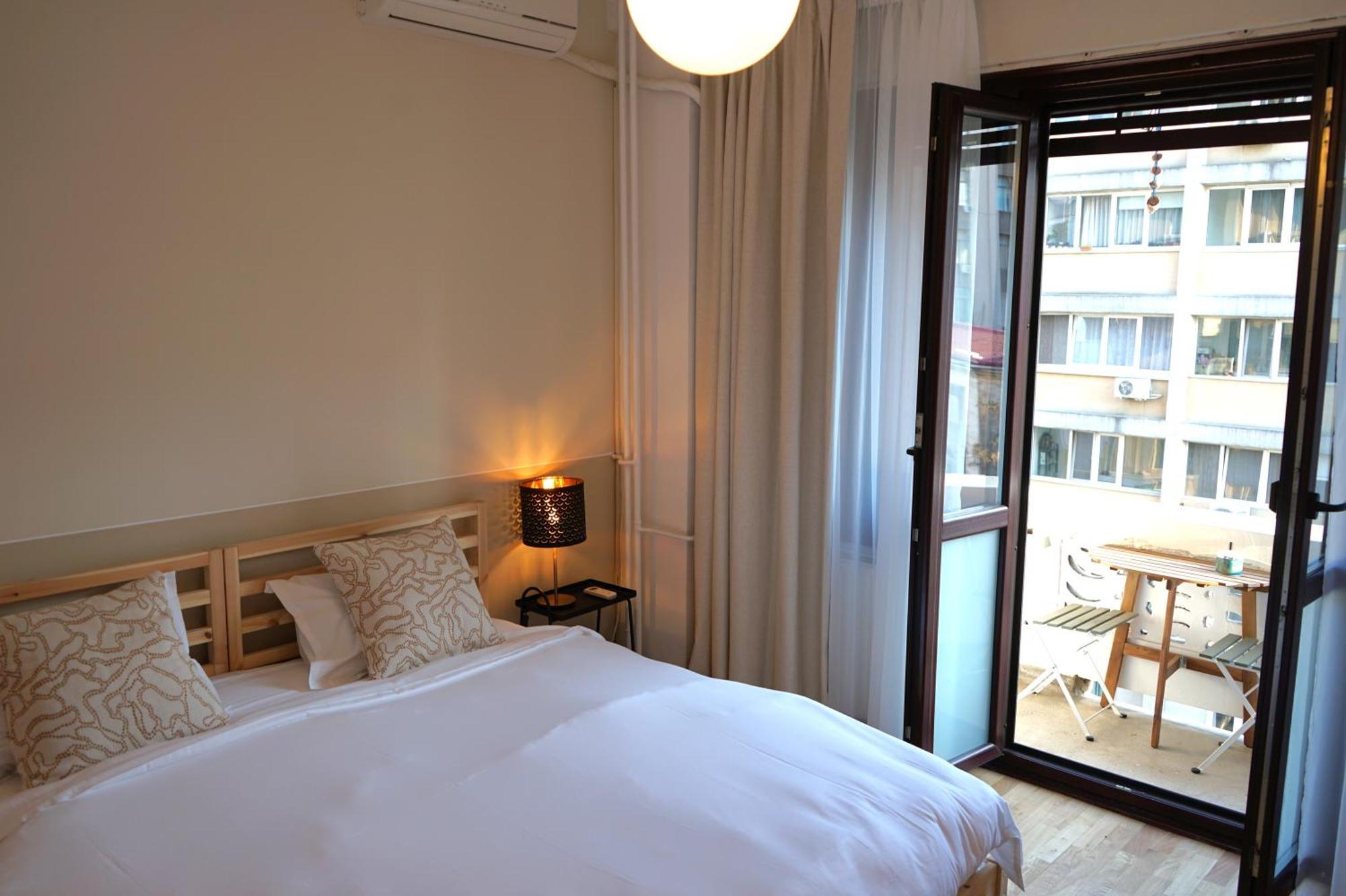 Spacious 3Br, 2Bt With 5 Balconies Bukares Bagian luar foto