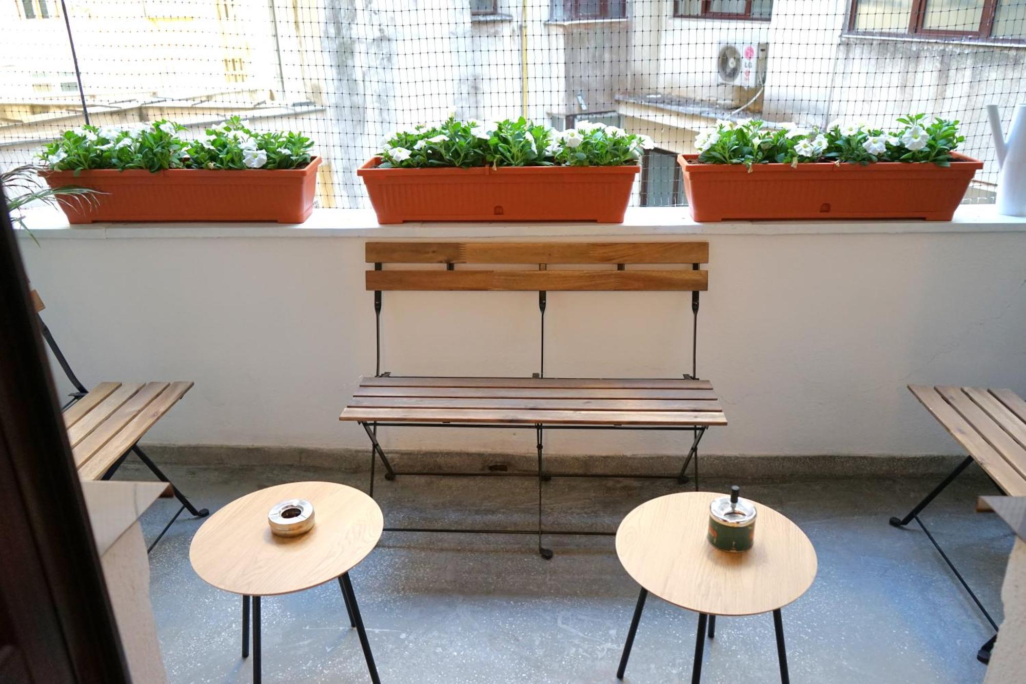 Spacious 3Br, 2Bt With 5 Balconies Bukares Bagian luar foto