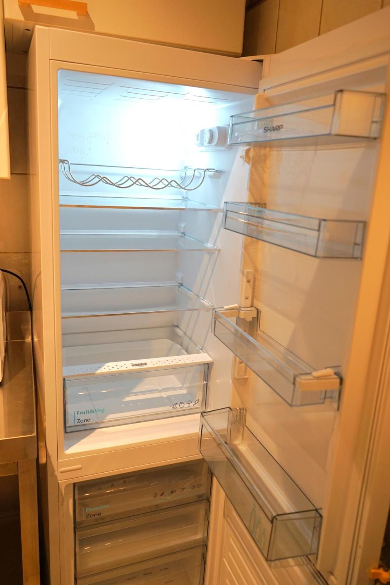 Spacious 3Br, 2Bt With 5 Balconies Bukares Bagian luar foto