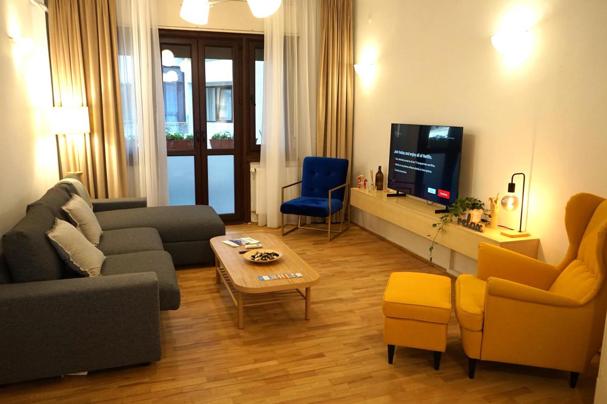 Spacious 3Br, 2Bt With 5 Balconies Bukares Bagian luar foto